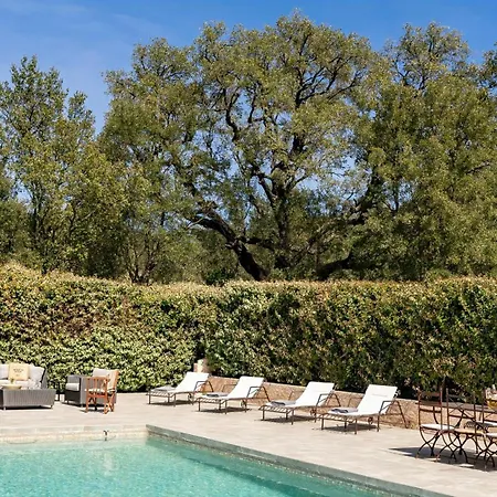With Pool House Near