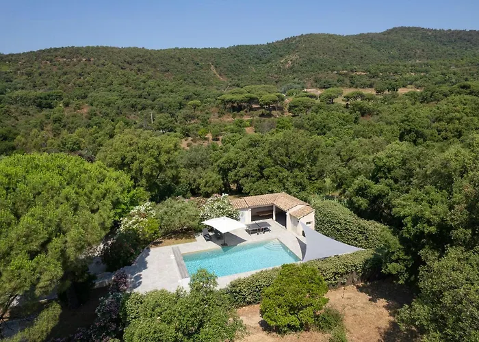 With Pool House Near Sainte-Maxime