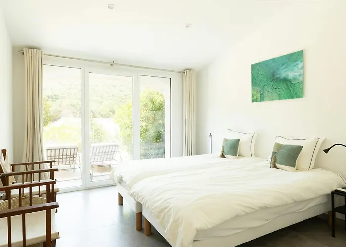 With Pool House Near Holiday home